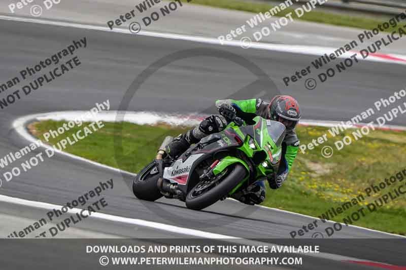 cadwell no limits trackday;cadwell park;cadwell park photographs;cadwell trackday photographs;enduro digital images;event digital images;eventdigitalimages;navarra;no limits trackdays;peter wileman photography;racing digital images;trackday digital images;trackday photos
